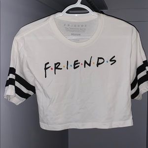 FRIENDS cropped t-shirt